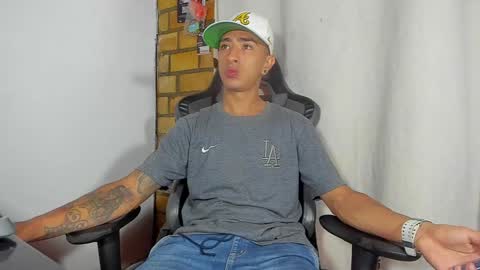 Snapshot of martin_granch chatting on 12.30.24 Martin Granch online show from 12.30.24