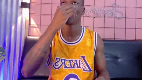 Martin online show from 11.25.25