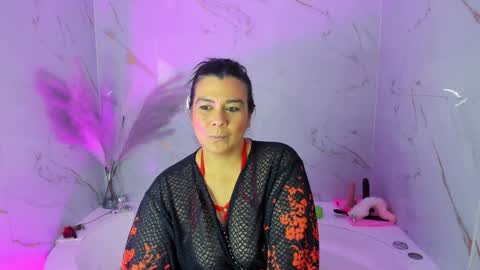   MARTINA   online show from 02.02.25