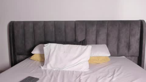 Laura online show from 02.17.25