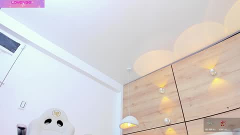 Snapshot of martina_touss chatting on 01.25.25 martina touss online show from 01.25.25