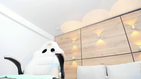 Snapshot of martina_touss chatting on 02.05.25 martina touss online show from 02.05.25