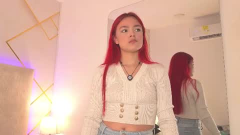 Snapshot of martinaa_garcia chatting on 07.12.26 Martina online show from 07.12.26