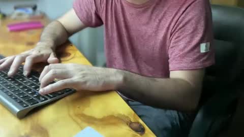 Snapshot of martincito22xl chatting on 01.01.25 Martincito online show from 01.01.25