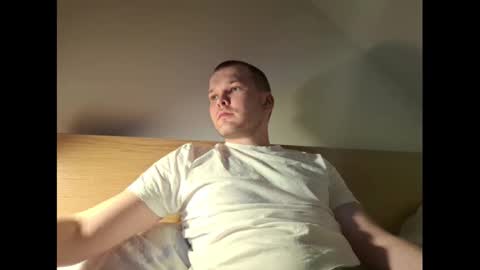 Snapshot of martinez36133 chatting on 02.08.25 martinez36133 online show from 02.08.25