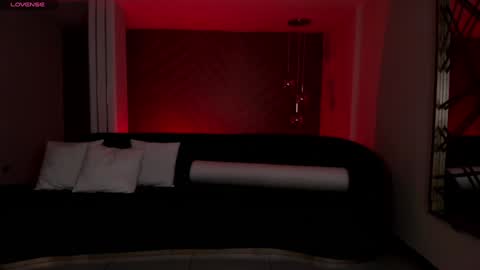 Martinna Bonnet online show from 12.19.24