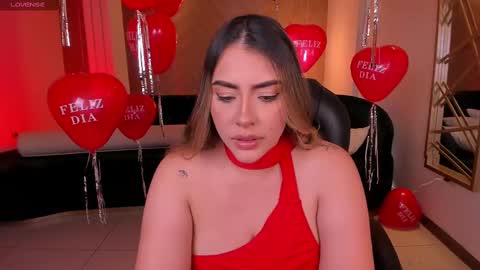 Martinna Bonnet online show from 02.13.25