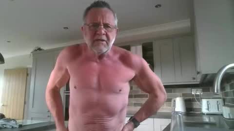 martinrgbxxxx online show from 06.01.26