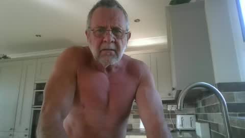 martinrgbxxxx online show from 07.04.26