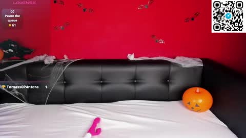 mary__bailey online show from 10.26.25