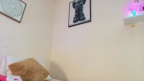 mary_cute9 online show from 07.02.26
