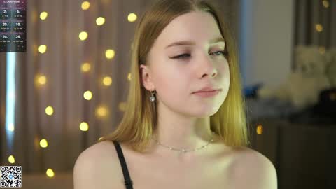 Snapshot of mary_hope_u chatting on 12.14.24 Mary online show from 12.14.24