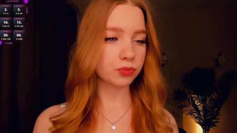 Snapshot of mary_hope_u chatting on 03.07.25 Mary online show from 03.07.25