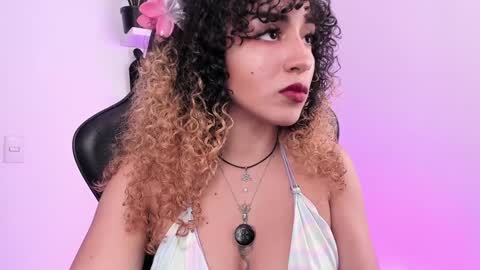 Snapshot of mary_jane_lovers chatting on 12.05.24 Mary Jane online show from 12.05.24