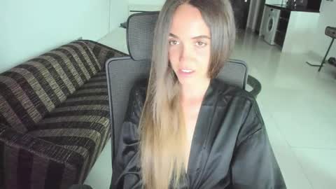 Mary Jane online show from 04.25.26