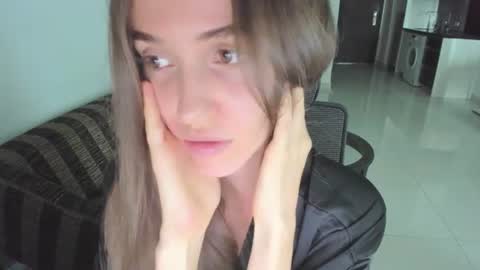 Snapshot of mary_janee__ chatting on 07.22.26 Mary Jane online show from 07.22.26