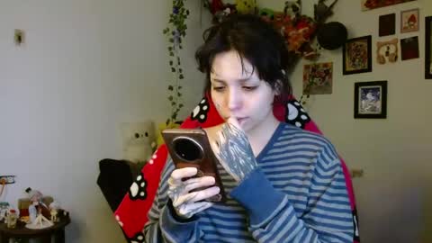                      100   online show from 04.20.26