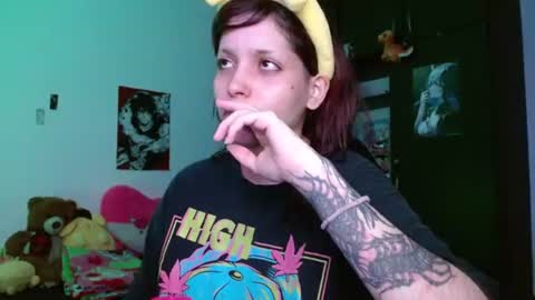                      100   online show from 06.12.26