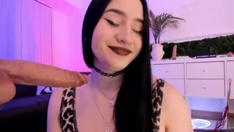 Mary online show from 04.24.26