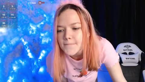 Snapshot of mary_lunar chatting on 02.20.25 Mary online show from 02.20.25