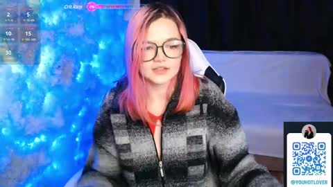 Snapshot of mary_lunar chatting on 02.24.25 Mary online show from 02.24.25