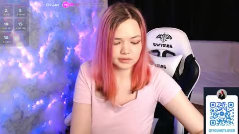 Snapshot of mary_lunar chatting on 02.28.25 Mary online show from 02.28.25