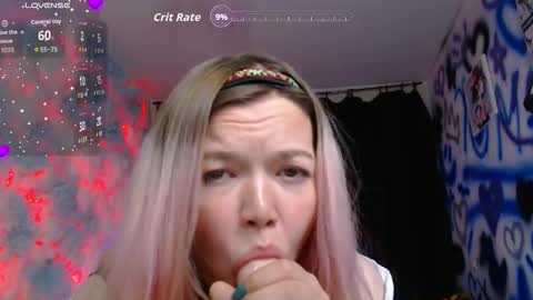 Snapshot of mary_lunar chatting on 09.21.25 Mary online show from 09.21.25