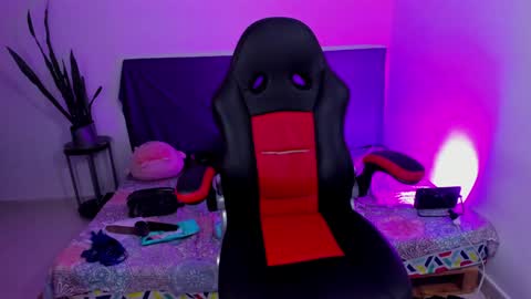 mary_magic online show from 01.20.25