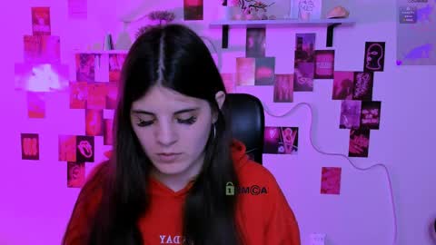 Snapshot of mary_moon__ chatting on 04.02.26 mary_moon__ online show from 04.02.26