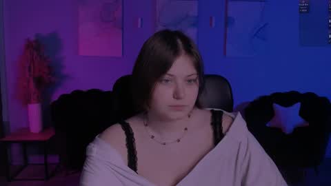 Snapshot of mary_moon__ chatting on 04.21.26 mary_moon__ online show from 04.21.26