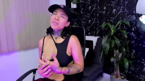 Snapshot of mary_rabbit chatting on 10.22.25 M A R Y online show from 10.22.25