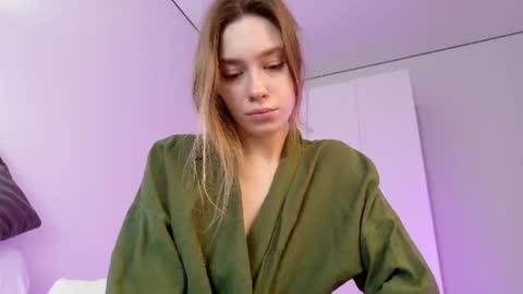 HelIo  Everyone Im MaryWelcome  to my room and  lets have  a good  time  together with me   online show from 06.15.26