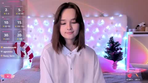 Snapshot of mary_u chatting on 01.08.25 Ur Mary online show from 01.08.25