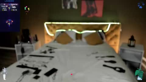 Snapshot of mary_xextra chatting on 01.25.25 Mary GTM3Mon Wed Thu Sat Sun 0400 am-1030pm online show from 01.25.25