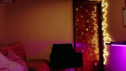     online show from 08.06.26
