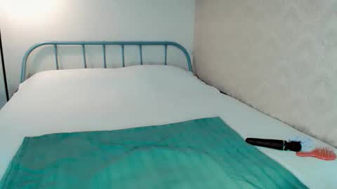 Anna online show from 11.26.25