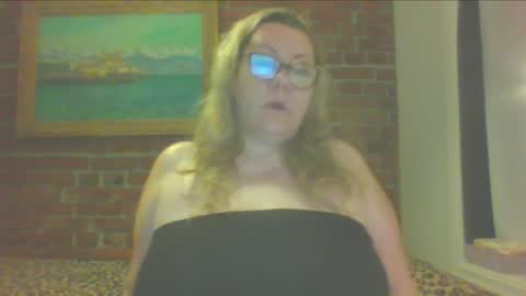 MaryChubby  online show from 05.20.26