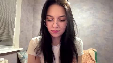 Stephie online show from 12.14.25