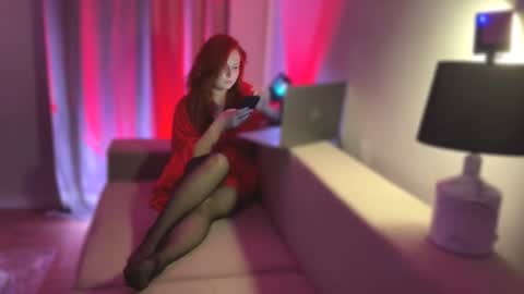 SirenVictoria online show from 05.06.26