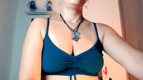 maryline online show from 09.13.25