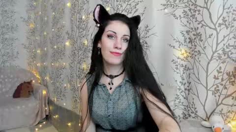 Snapshot of marylou_ chatting on 12.06.24 Mary Lou online show from 12.06.24