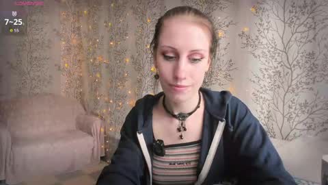 Snapshot of marylou_ chatting on 05.13.26 Mary Lou online show from 05.13.26