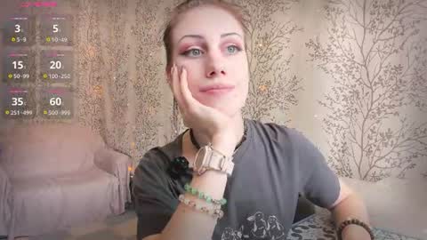 Snapshot of marylou_ chatting on 06.18.26 Mary Lou online show from 06.18.26