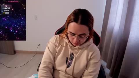 Dulce Maria online show from 11.25.25