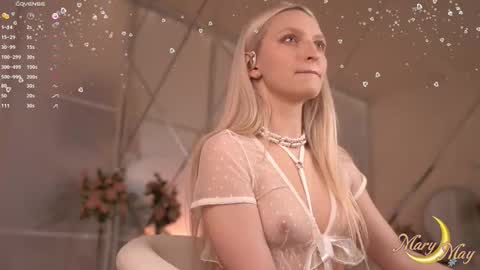 Snapshot of marylunamay chatting on 01.18.26 Mary online show from 01.18.26