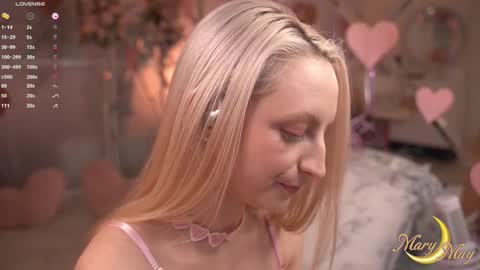 Snapshot of marylunamay chatting on 02.15.26 Mary online show from 02.15.26