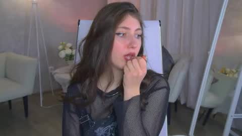 Mary Miller online show from 02.11.26