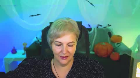 marymogan online show from 10.20.25