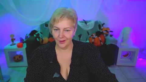 marymogan online show from 11.04.25