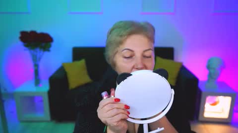 marymogan online show from 11.10.25